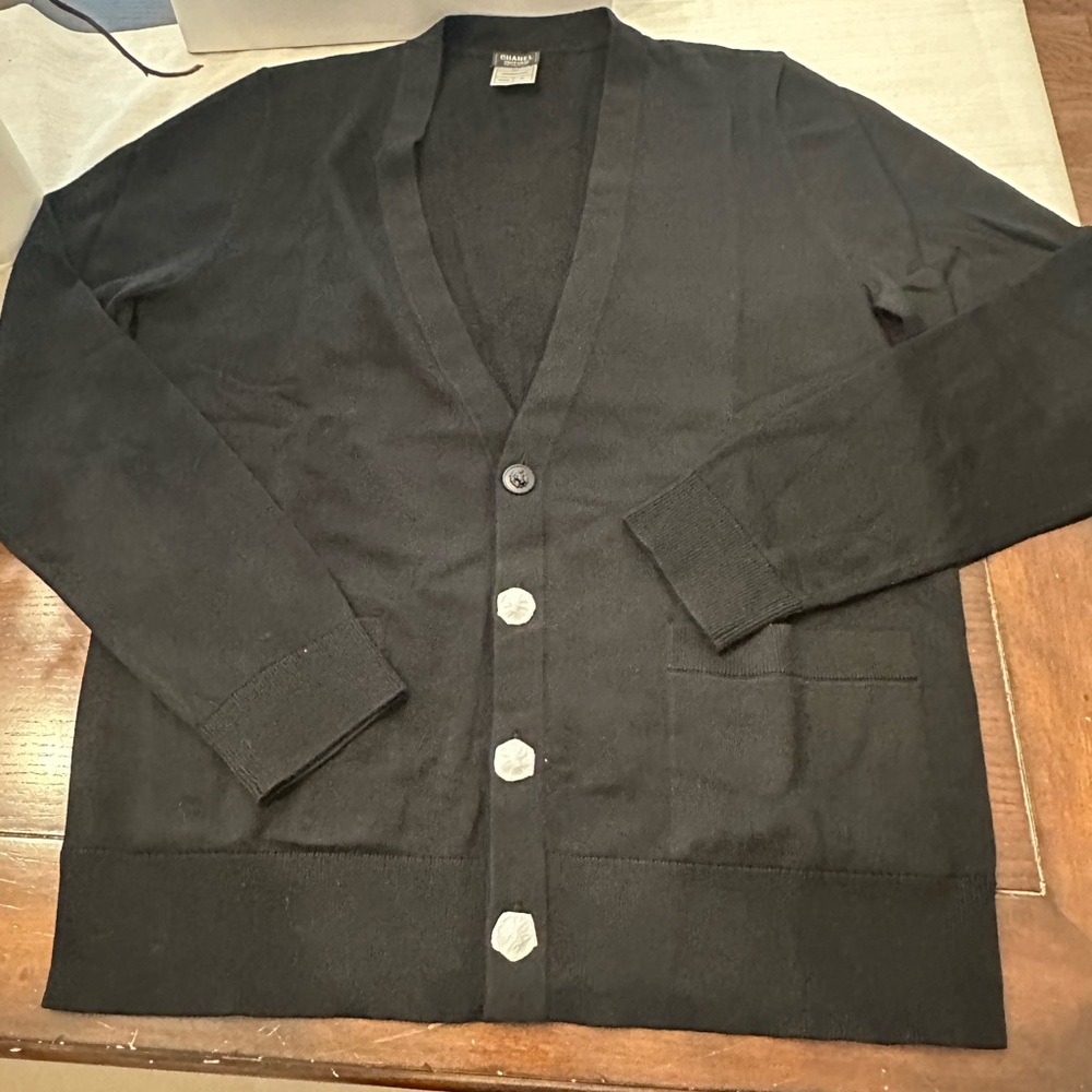 Black Cardigan CHANEL NWT buttons wrapped in tissue